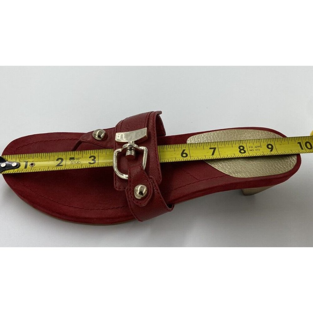 Nine West Red Women’s Size 7.5 Slip-On Sandals Leather Wedge Buckle Summer - Picture 11 of 12